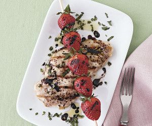 Grilled Chicken & Strawberries arugula from Fine Cooking